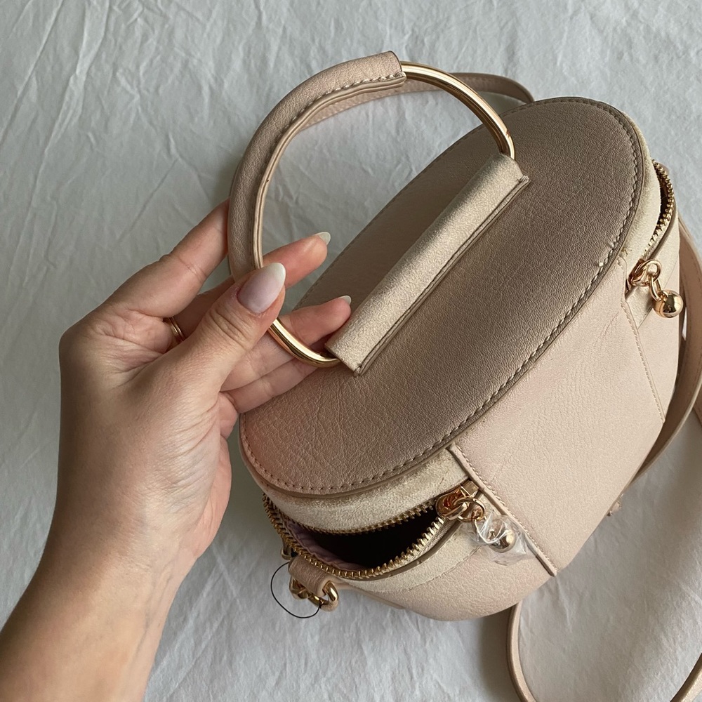 Lauren Conrad bag - Picture 4 of 6